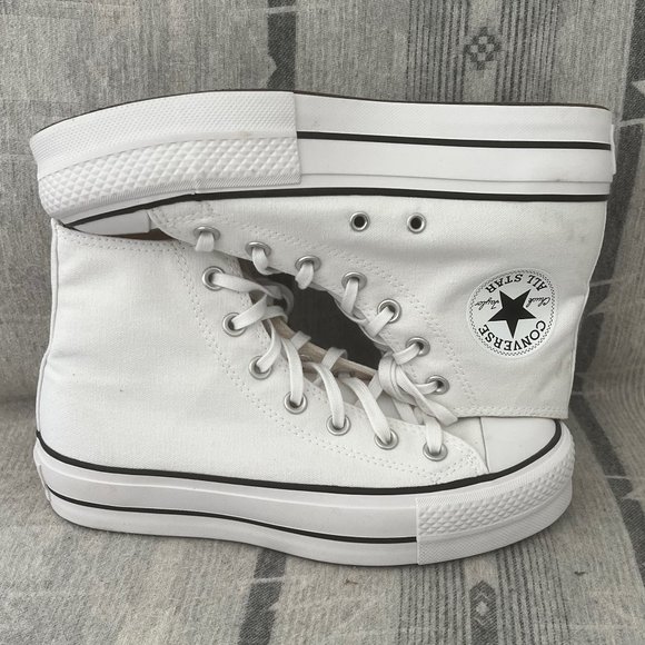 Converse Shoes - Converse Women's Chuck Taylor All-Star Lift Hightop - White/Black - 7